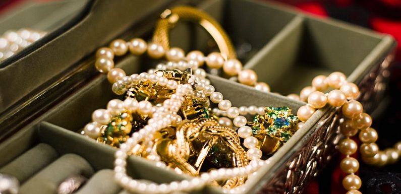 Preserve Fine Jewelry with Easy Maintenance